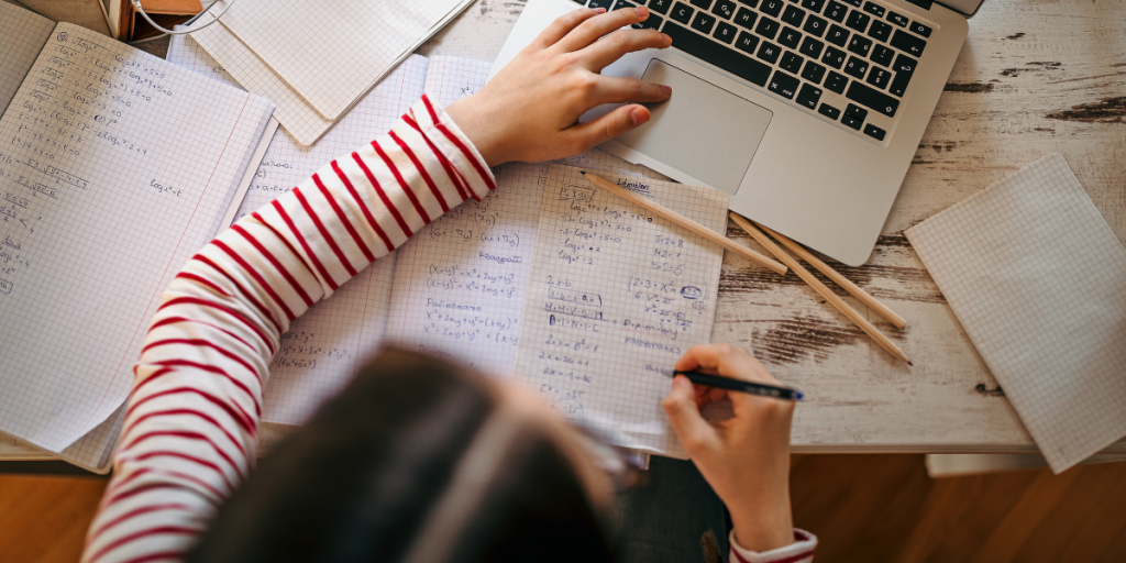 ¿Cómo regular el uso de la IA en la realización de tareas y evaluaciones?